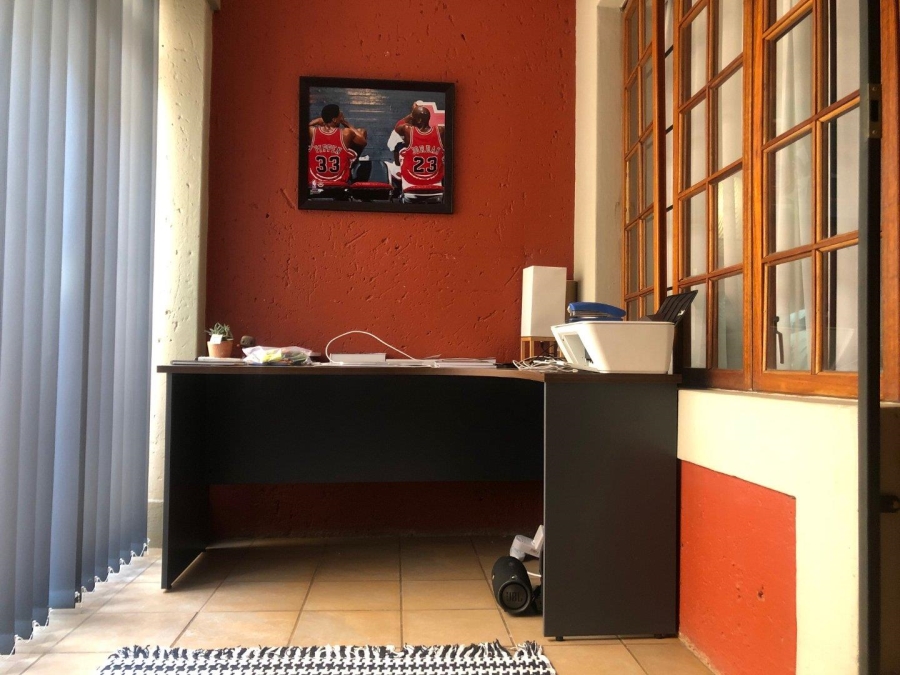 1 Bedroom Property for Sale in Die Bult North West